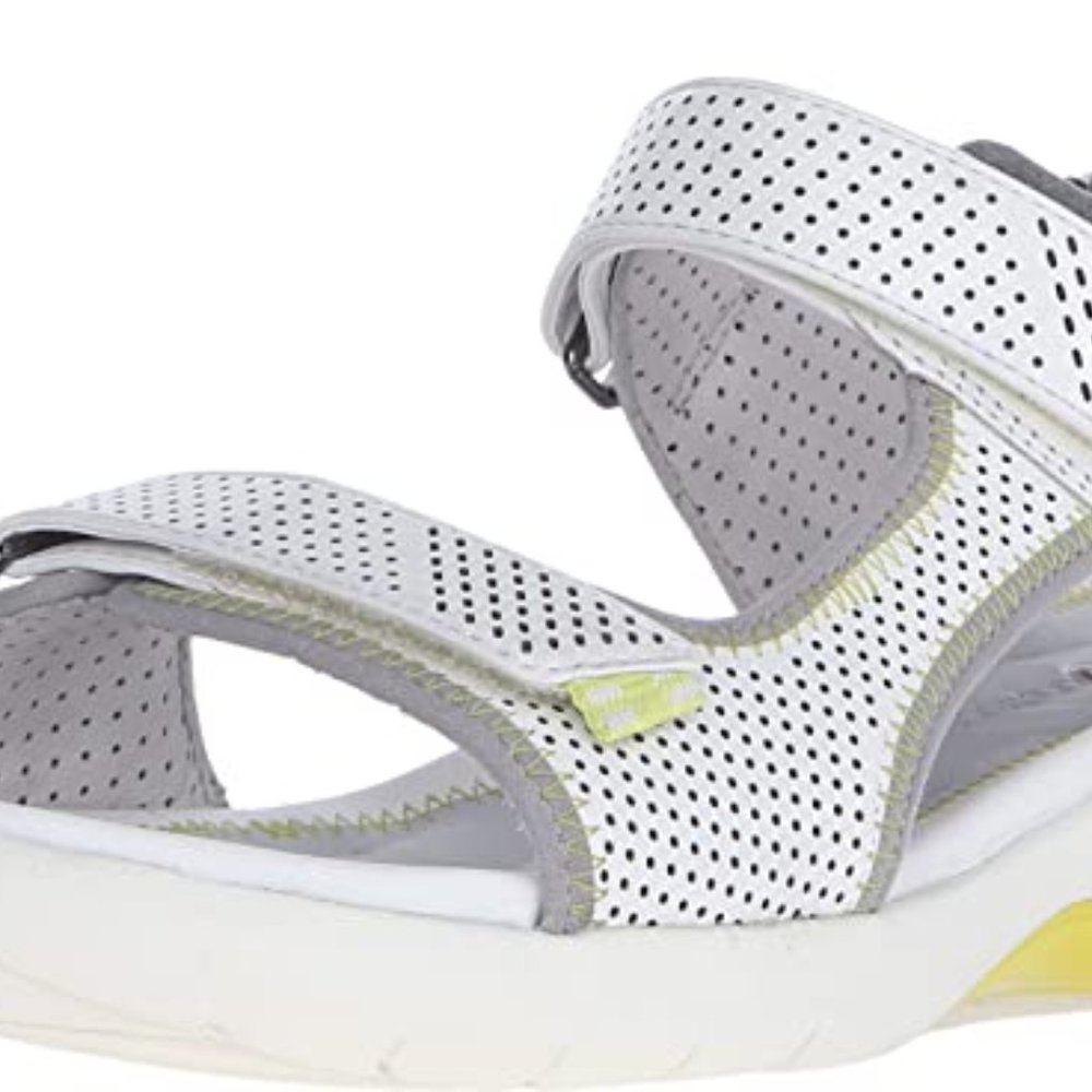 CLARKS Women's Un Neema Athletic Sandals 26108476 - Final Sale